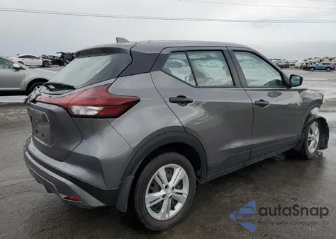 2025 Nissan Kicks Play S z USA, uszkodzony, nr VIN 3N1CP5BV9SL482748